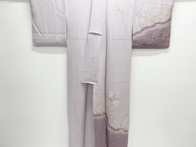  絞り短冊に菊模様刺繍訪問着